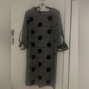 Cute black sophisticated cocktail dresses, work dresses and cute stylish wear!